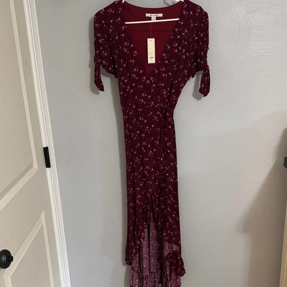 Francesca’s Burgundy Floral Wrap Dress - Picture 1 of 8